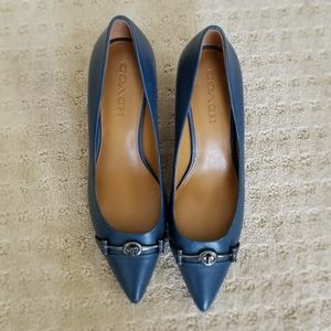 Coach Leather Kitten Heel Pumps (Size 10)